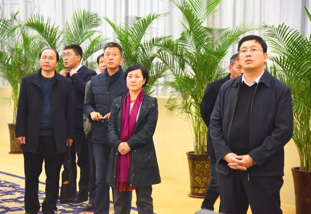 安阳市殷都区区委常委,常务副区长马卫一行在武安市政府副市长王建霞